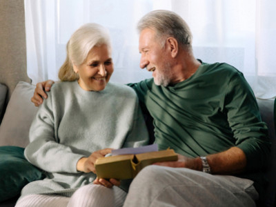 Personalised Gifts for Grandparents: Ideas They'll Always Carry With Them